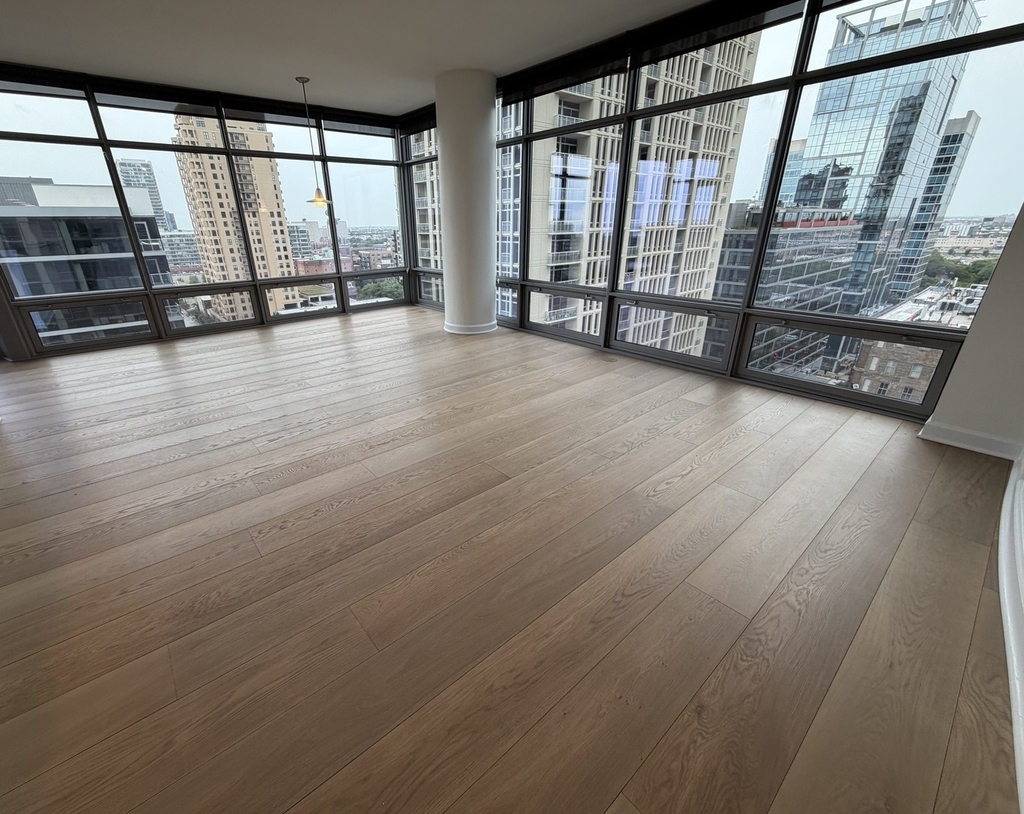 100 E 14th Street - Photo 2