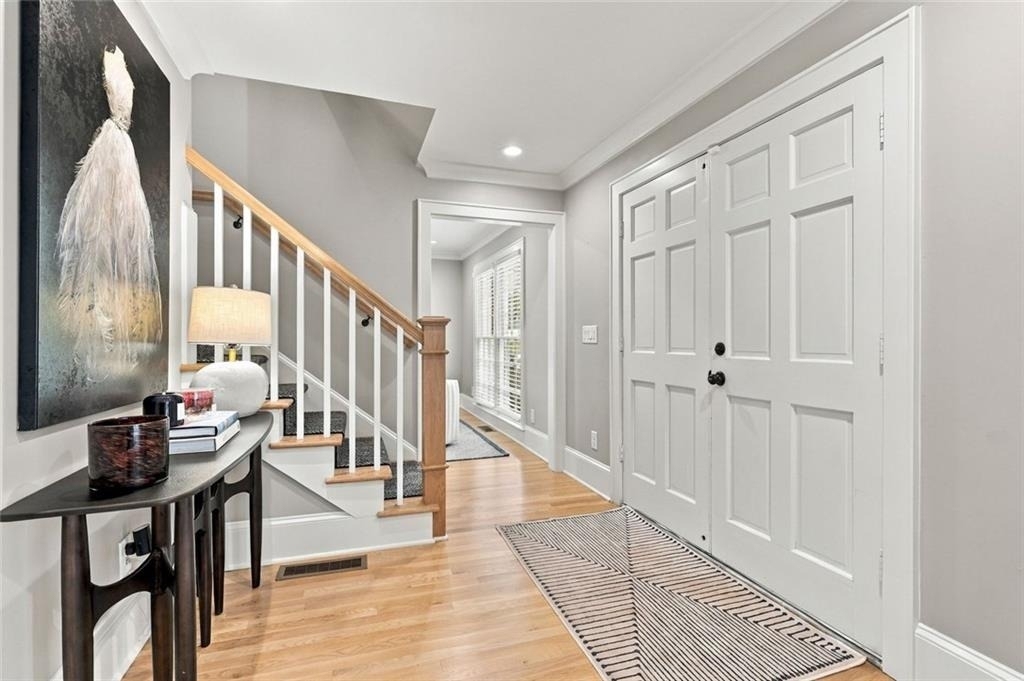 5179 Meadowlake Drive - Photo 3