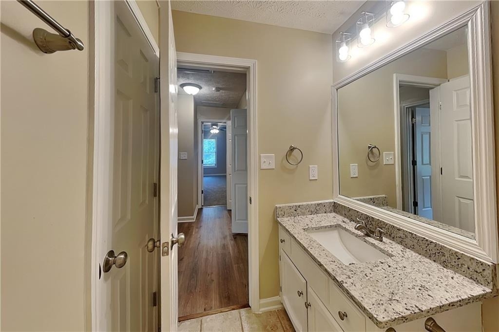 211 Mill Pointe Drive - Photo 14