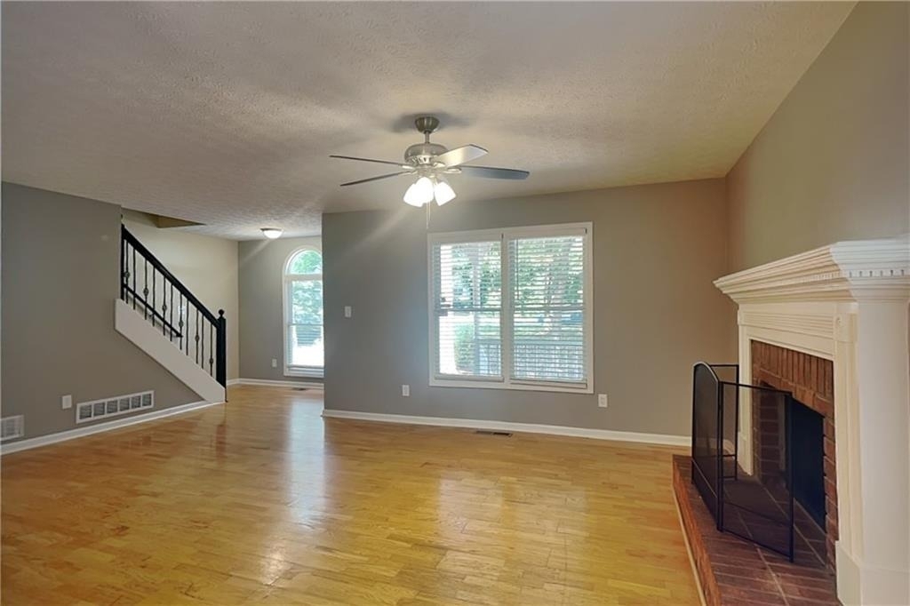 211 Mill Pointe Drive - Photo 1
