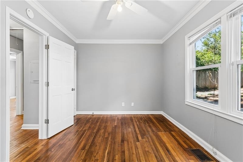 2270 1st Avenue Ne - Photo 21