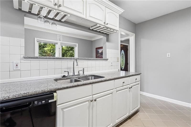 2270 1st Avenue Ne - Photo 6