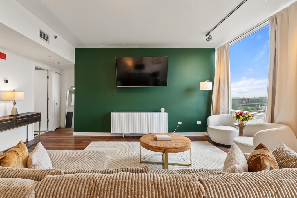 61 W 15th Street - Photo 5