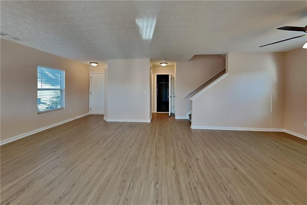 108 Silver Bow Lane - Photo 2