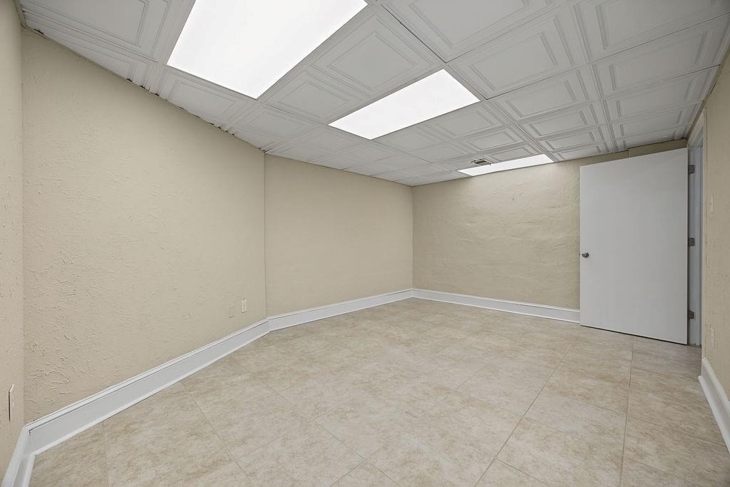 2132 Dunwoody Glen - Photo 16