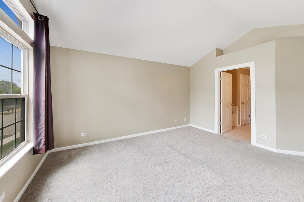 939 Charlela Lane - Photo 15