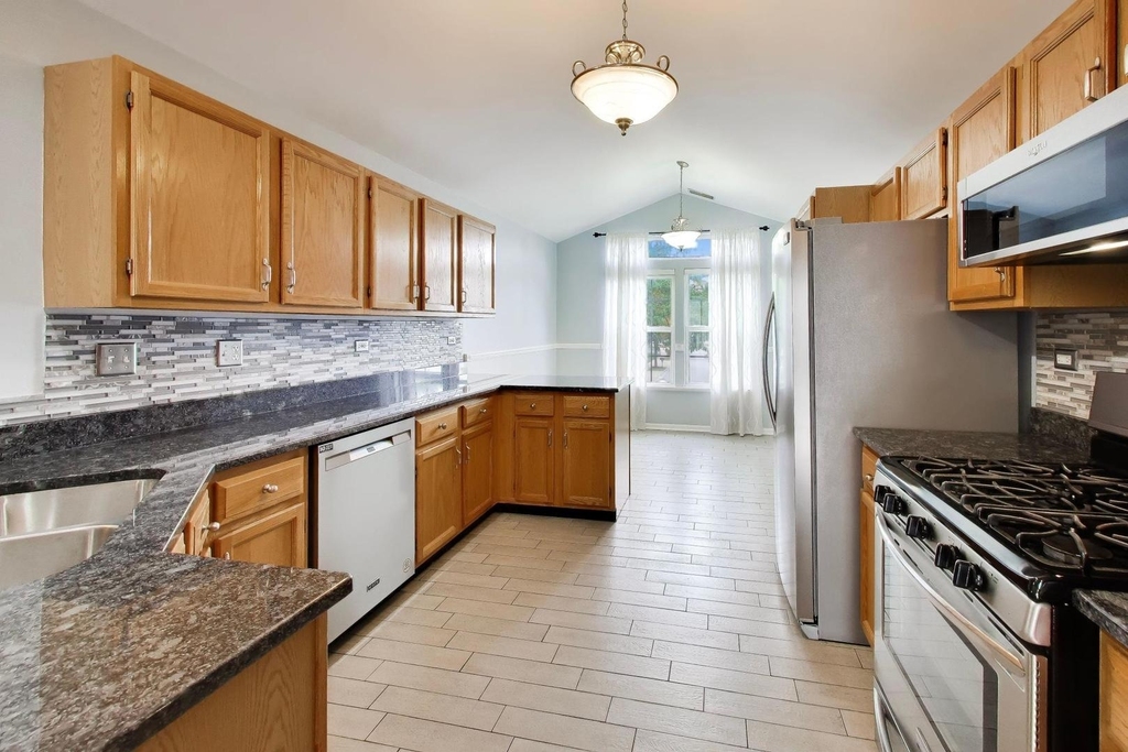939 Charlela Lane - Photo 5