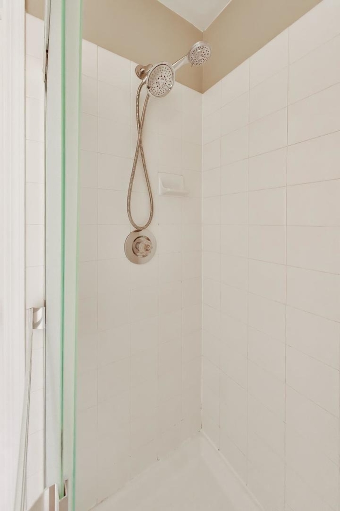 939 Charlela Lane - Photo 18