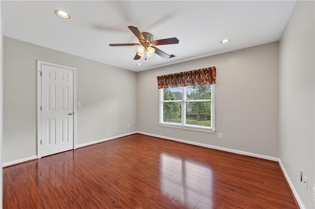 3760 Peachbluff Court - Photo 13