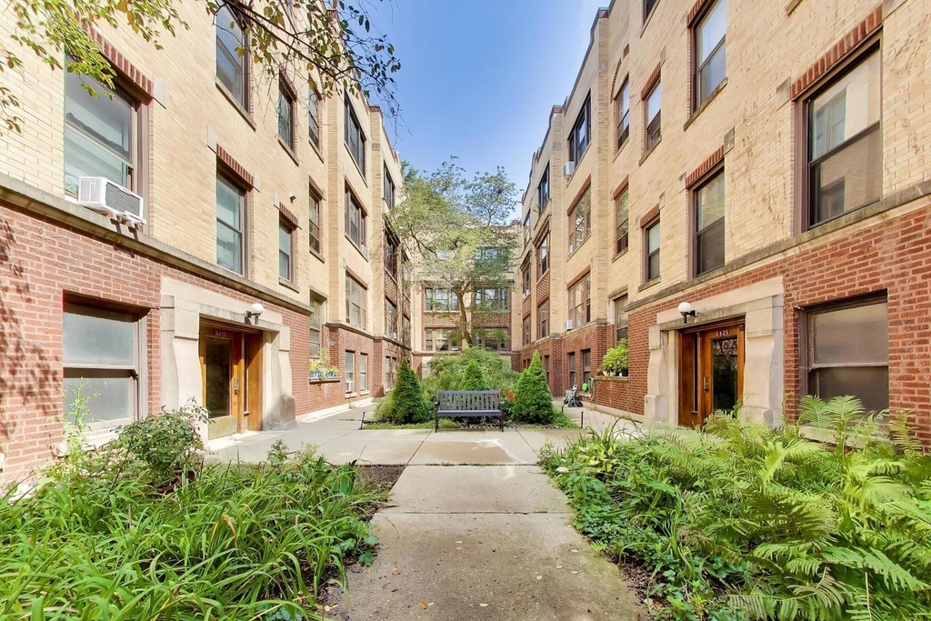 5421 S Dorchester Avenue - Photo 18
