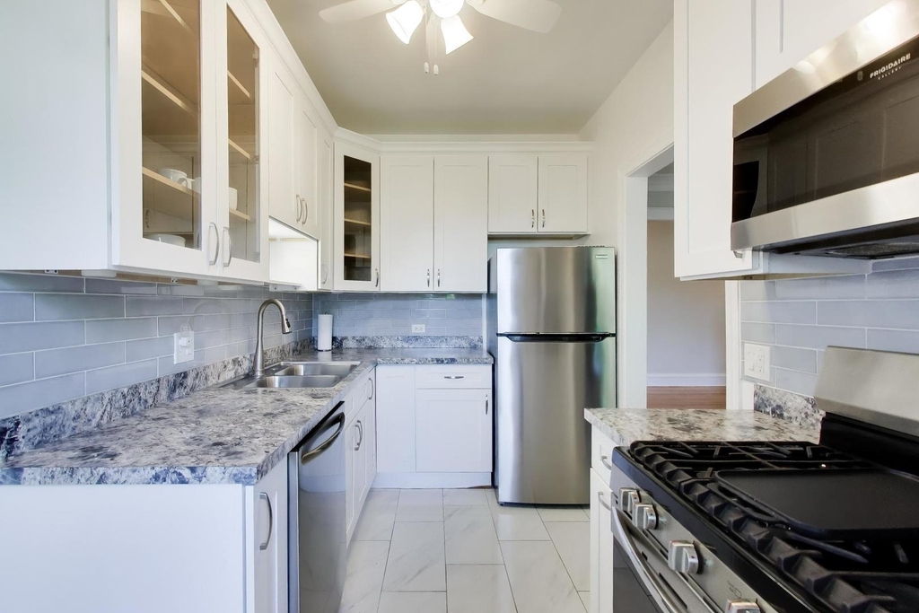 5421 S Dorchester Avenue - Photo 8