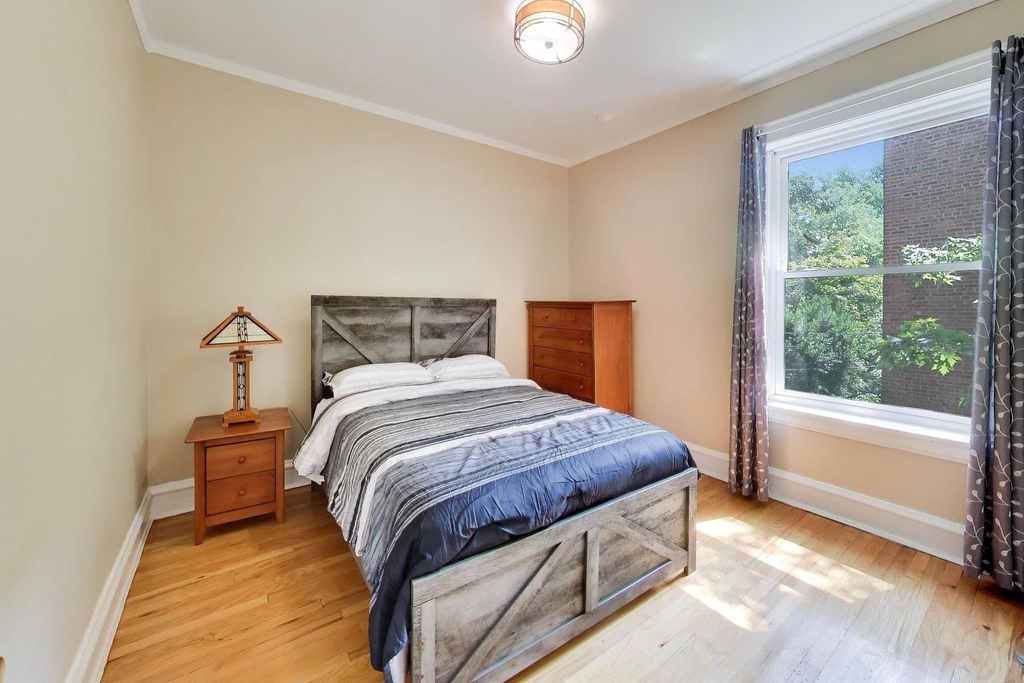 5421 S Dorchester Avenue - Photo 10