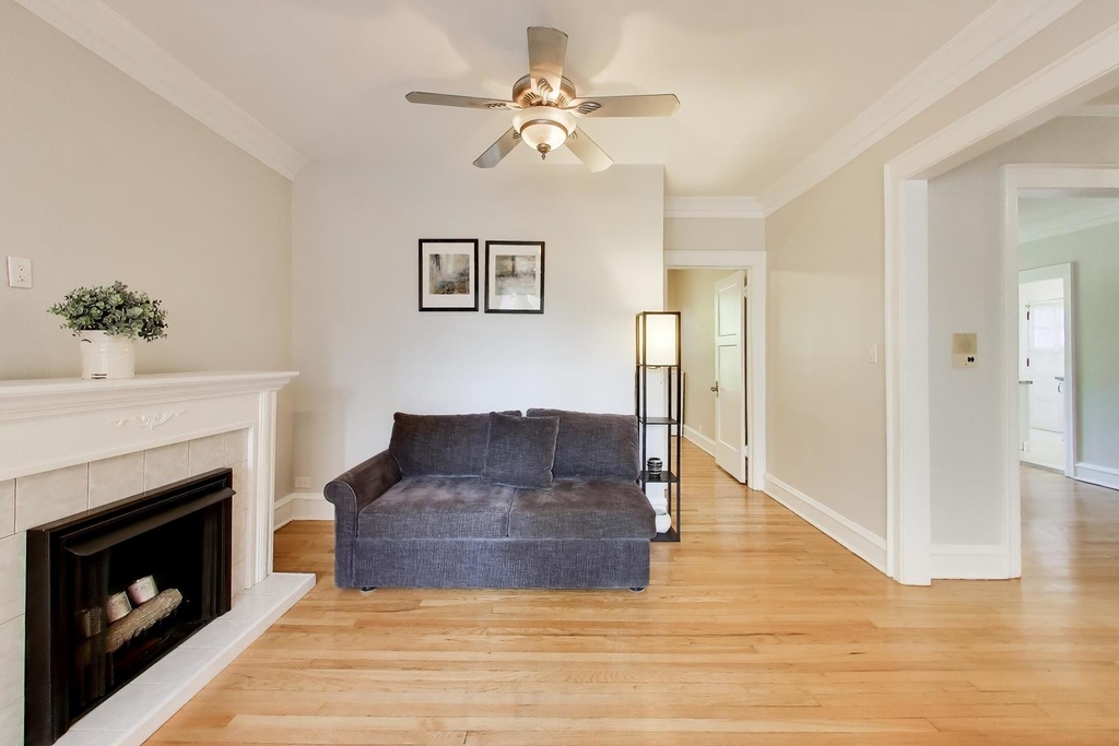 5421 S Dorchester Avenue - Photo 4