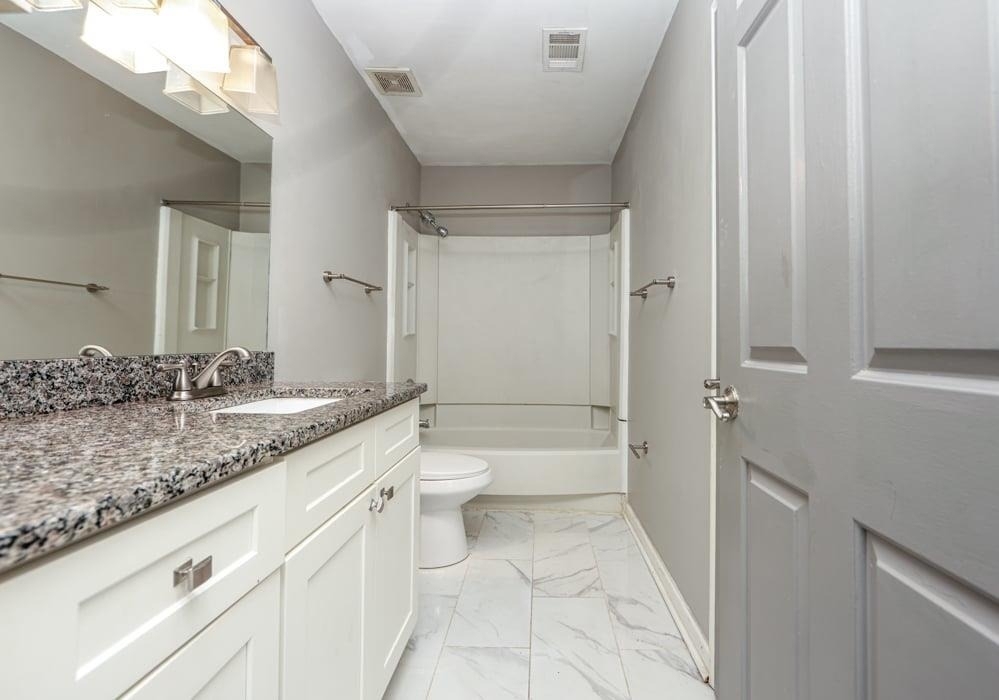 5031 Bell Drive Se - Photo 3