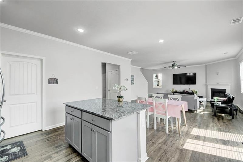 4770 Burningbush Way - Photo 7