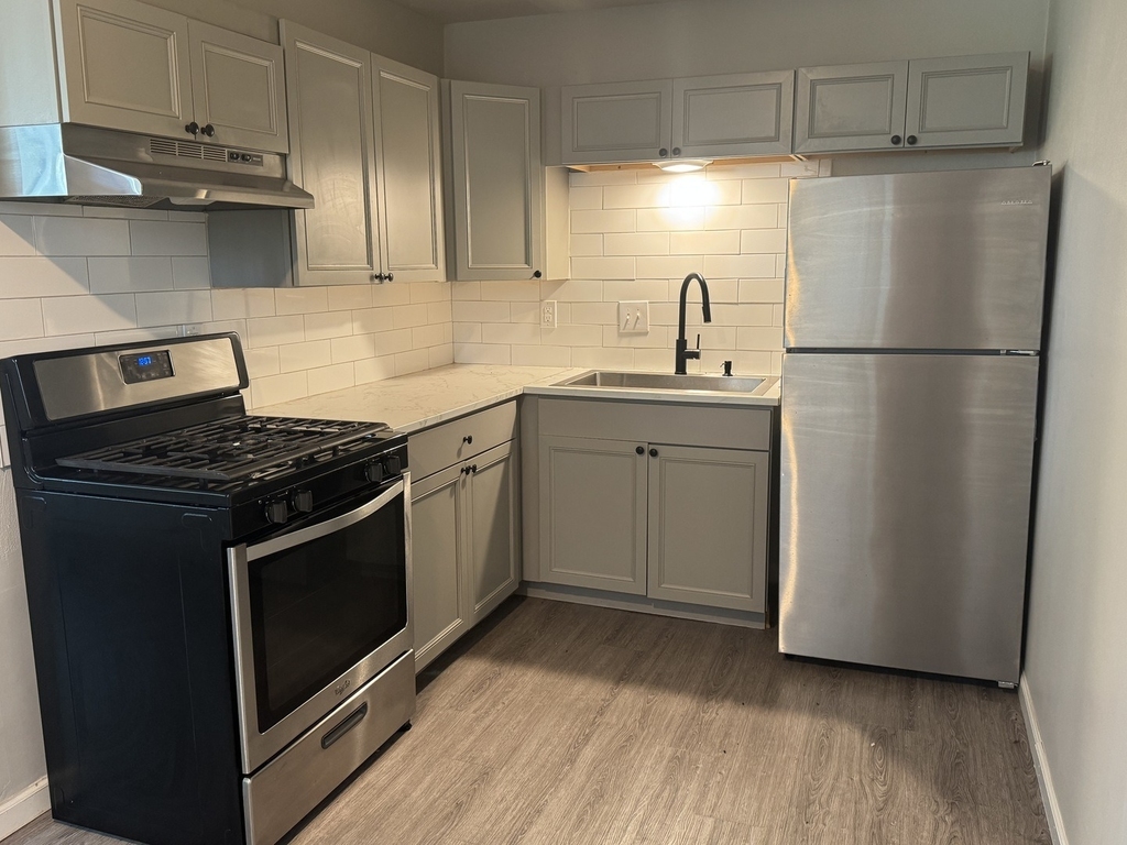 3240 Heatherton Drive - Photo 1