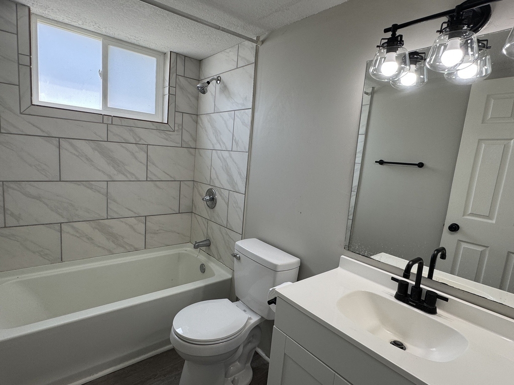 3240 Heatherton Drive - Photo 8