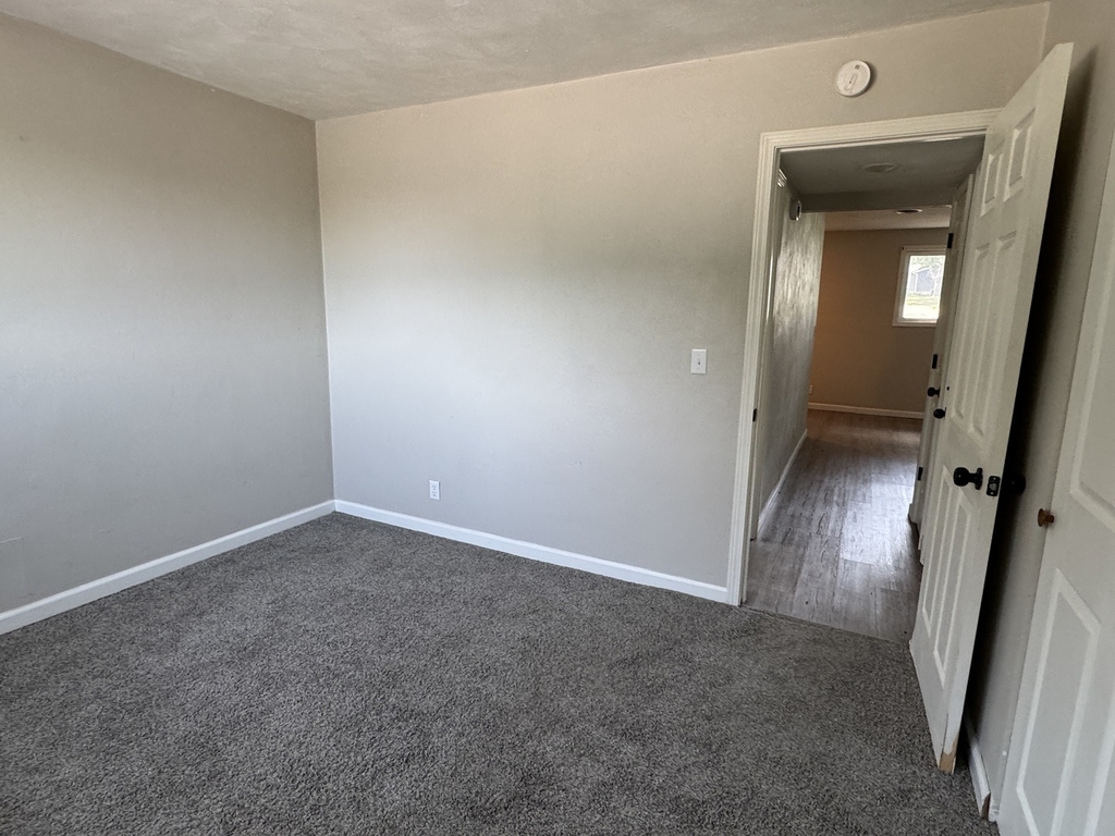 3240 Heatherton Drive - Photo 6