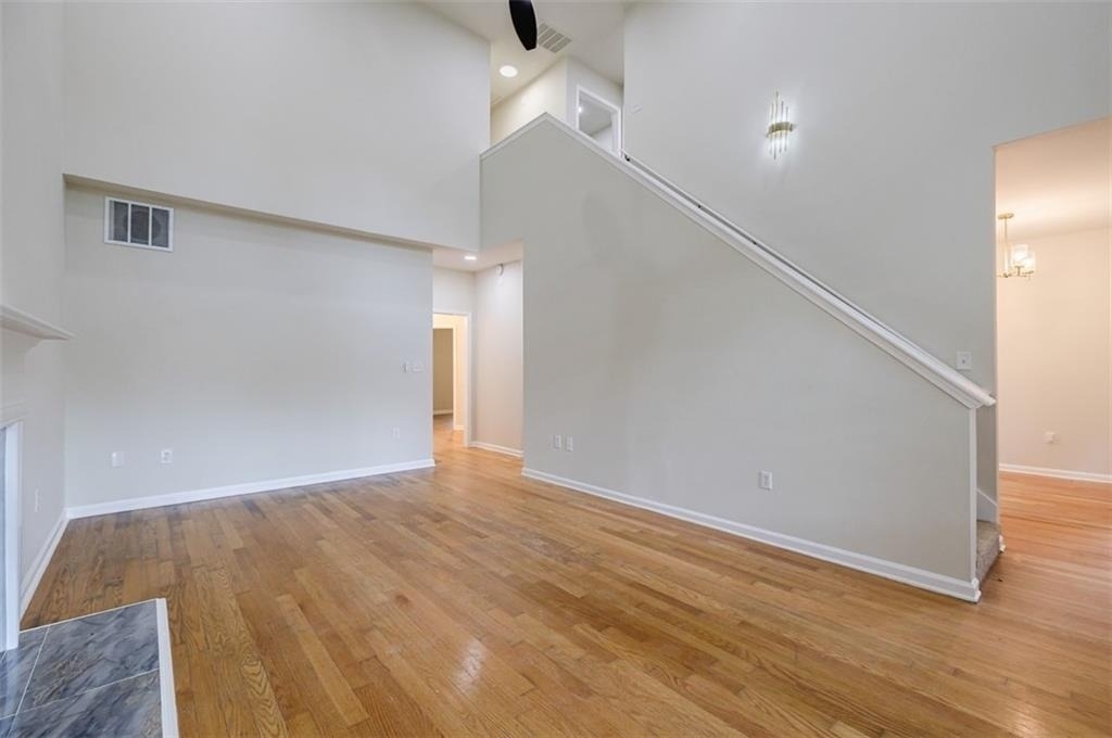 1040 Hubbard Street Sw - Photo 5