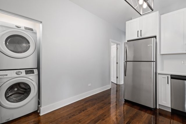 2641 W Altgeld Street - Photo 9