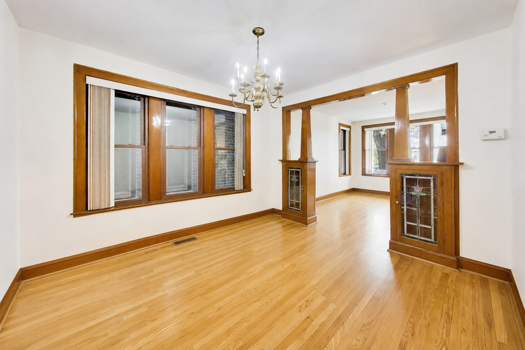 3427 S Emerald Avenue - Photo 4