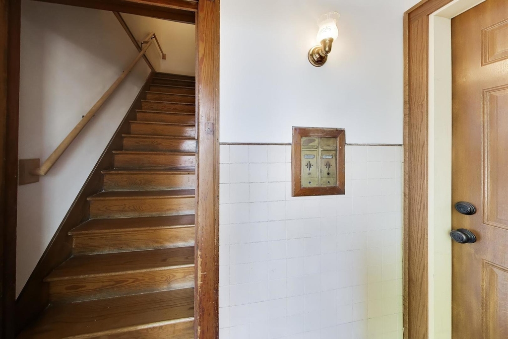 3427 S Emerald Avenue - Photo 12