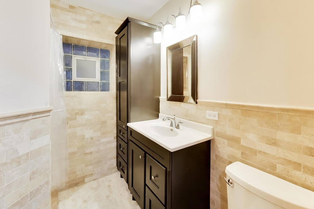 3427 S Emerald Avenue - Photo 8