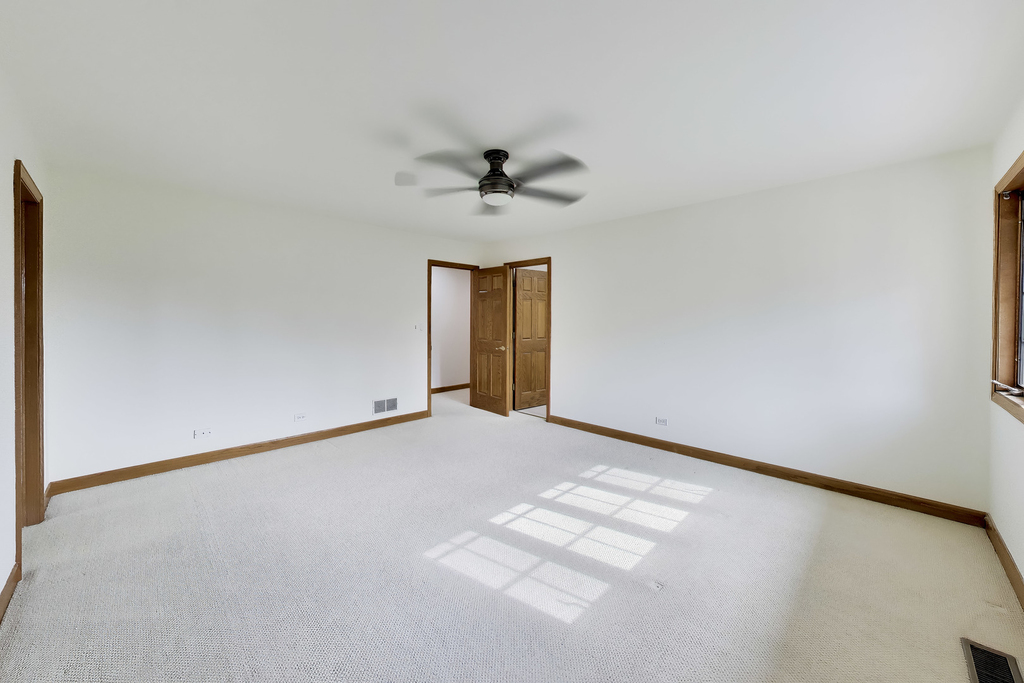 1400 Kurtis Lane - Photo 32