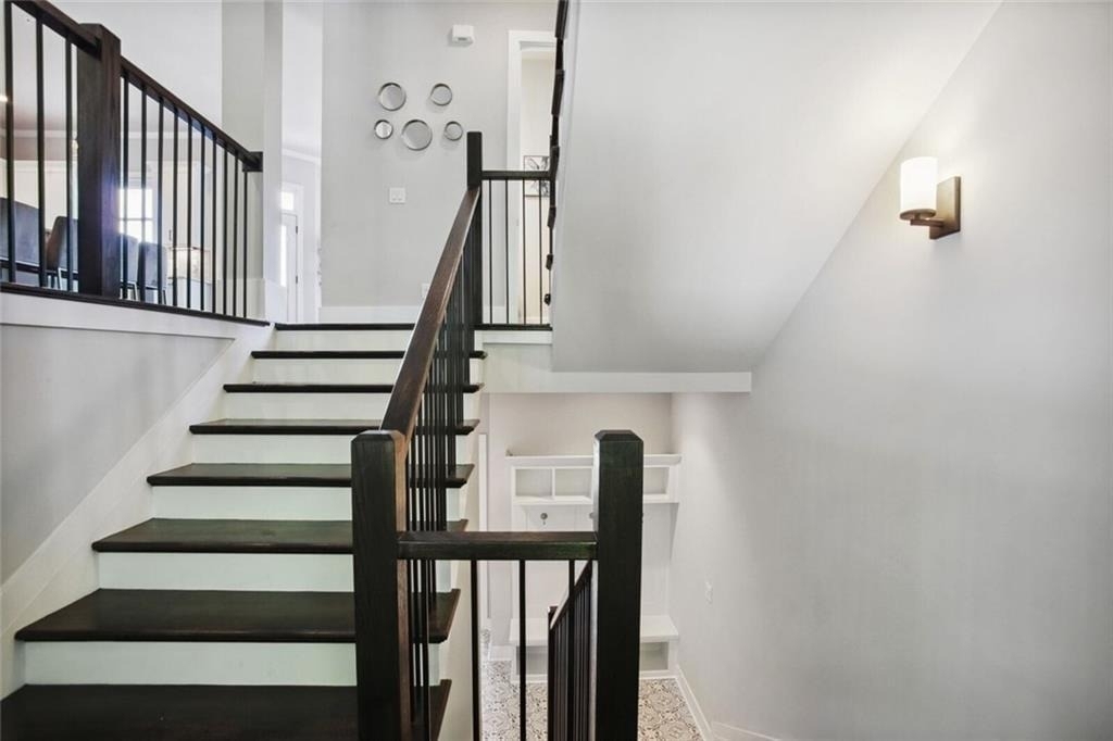 692 Drewry Street Ne - Photo 2