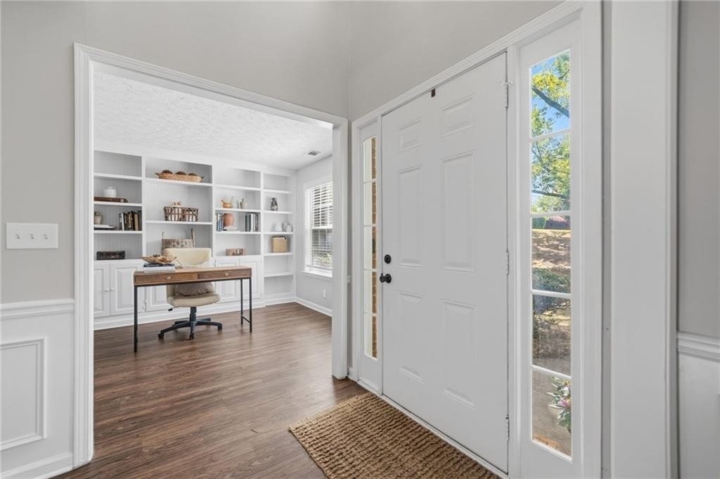 1810 Westwind Drive - Photo 3
