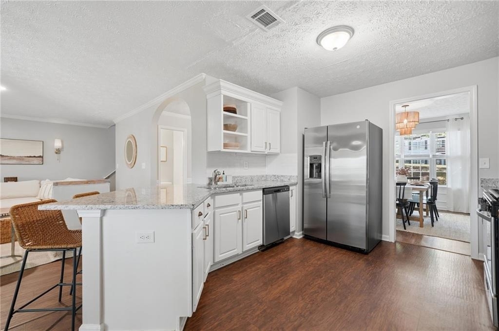1810 Westwind Drive - Photo 5