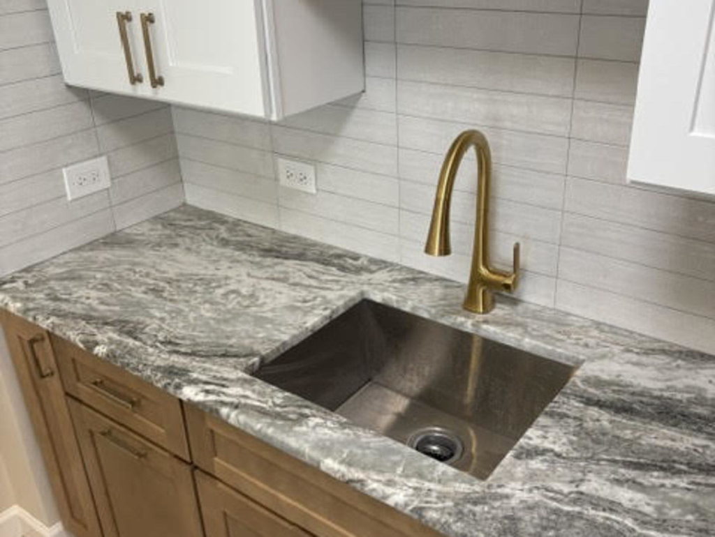 4250 N Marine Drive - Photo 5