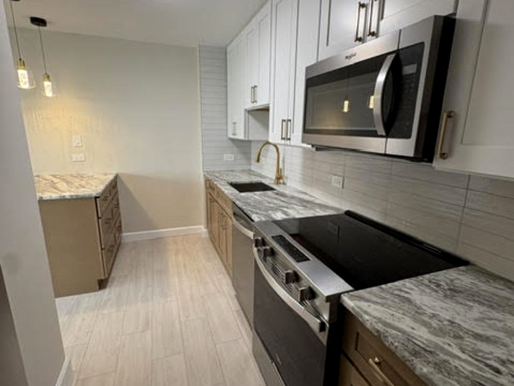 4250 N Marine Drive - Photo 2