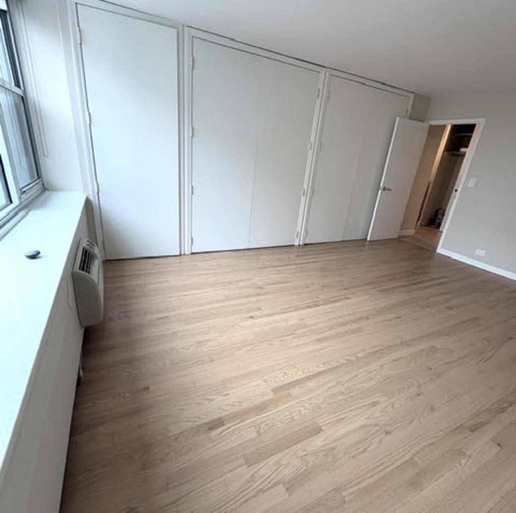 4250 N Marine Drive - Photo 15