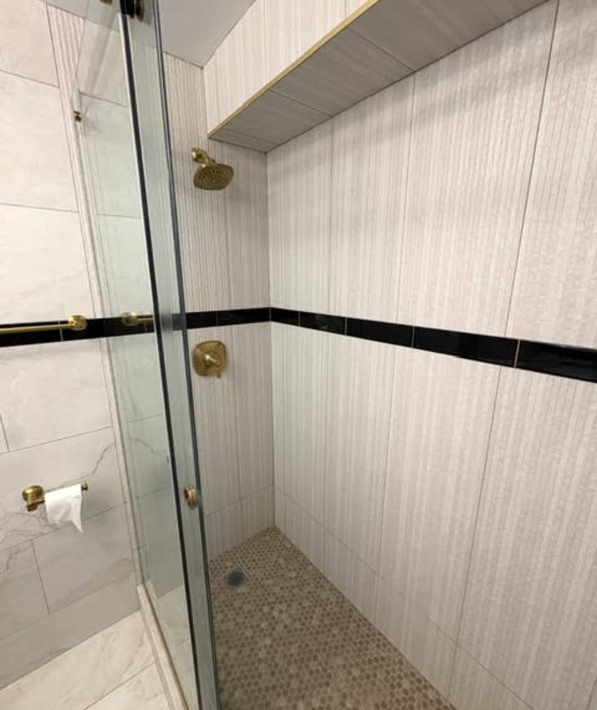 4250 N Marine Drive - Photo 11