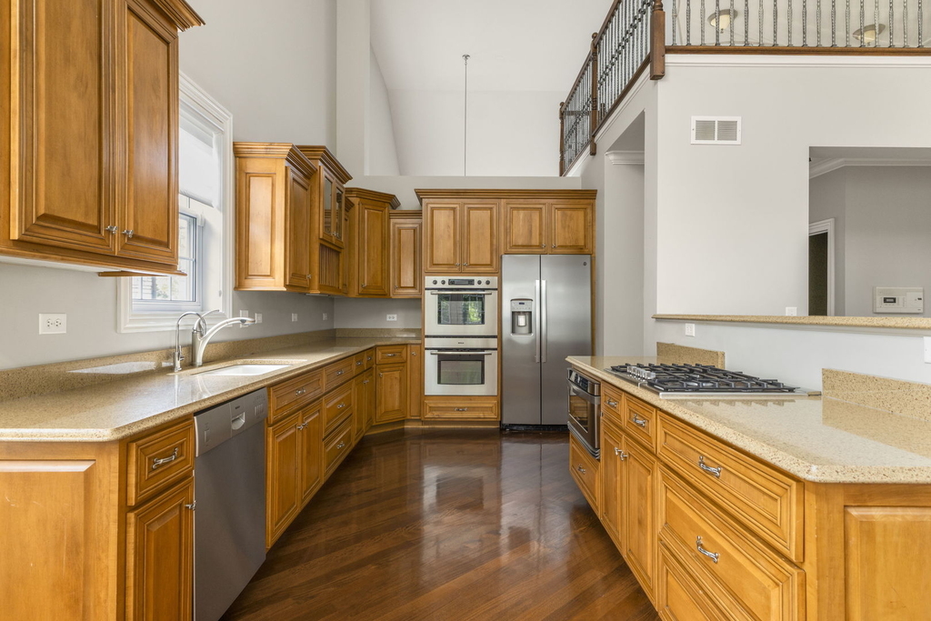 1015 White Pine Lane - Photo 5
