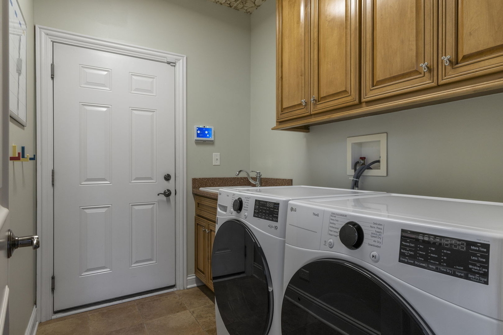 1015 White Pine Lane - Photo 14