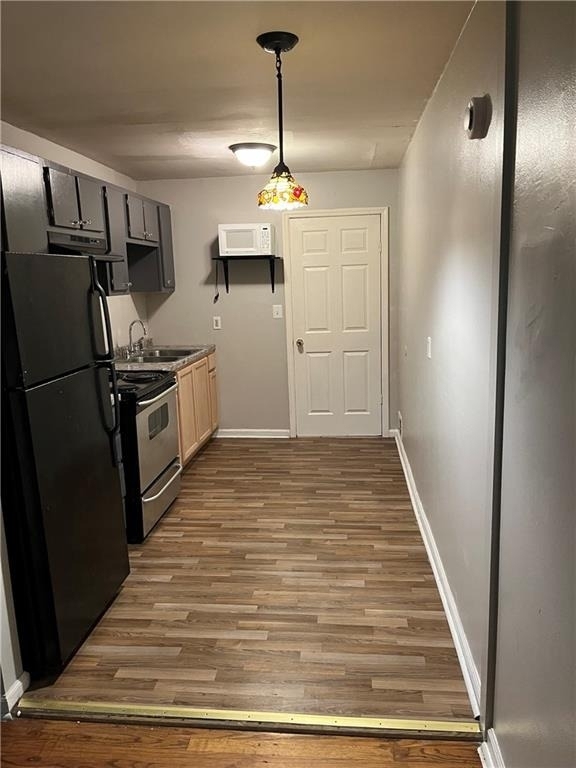 841 Larkin Lane - Photo 3