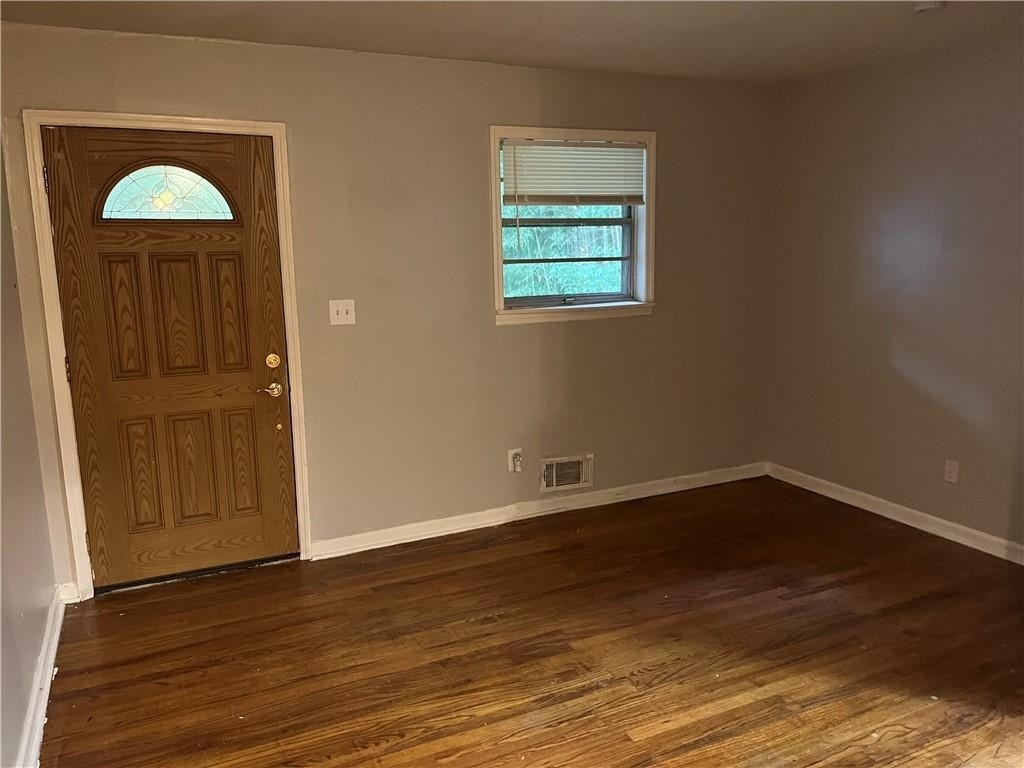 841 Larkin Lane - Photo 2