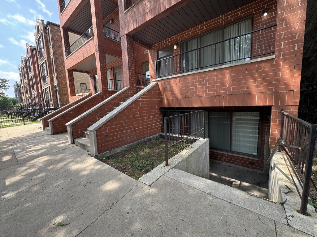 5408 S Michigan Avenue - Photo 0