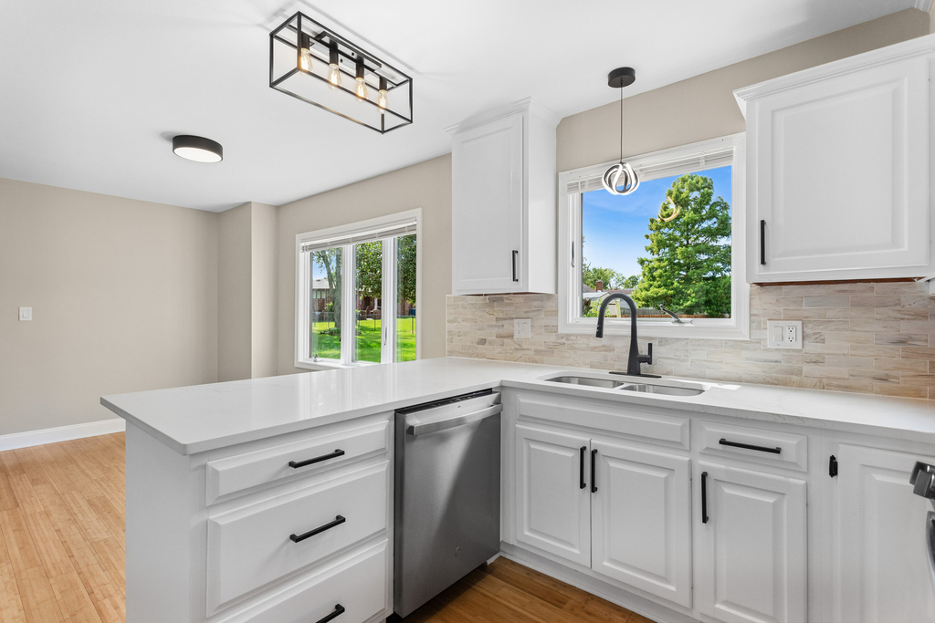 3506 Donovan Drive - Photo 9