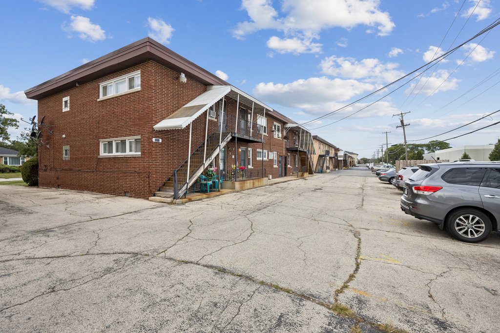 1211 Homestead Road - Photo 19