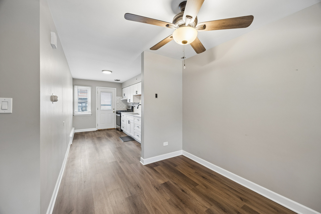 1211 Homestead Road - Photo 6