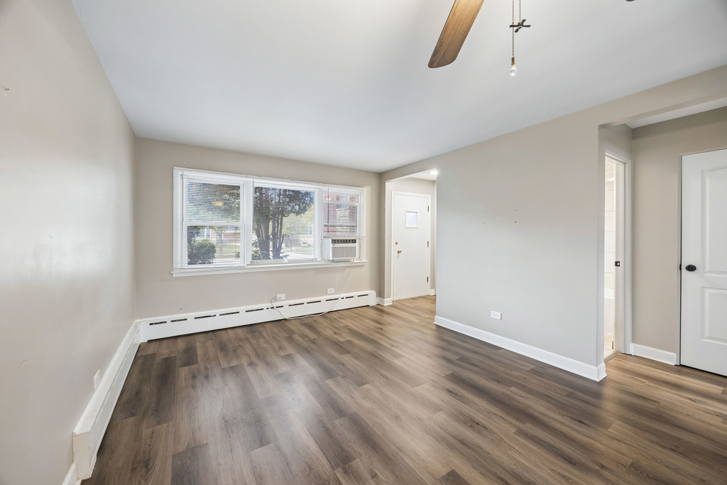 1211 Homestead Road - Photo 7