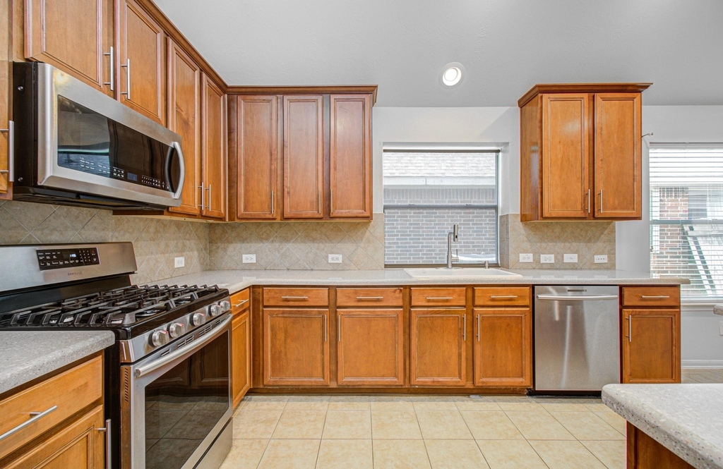 21922 Catoosa Drive - Photo 15