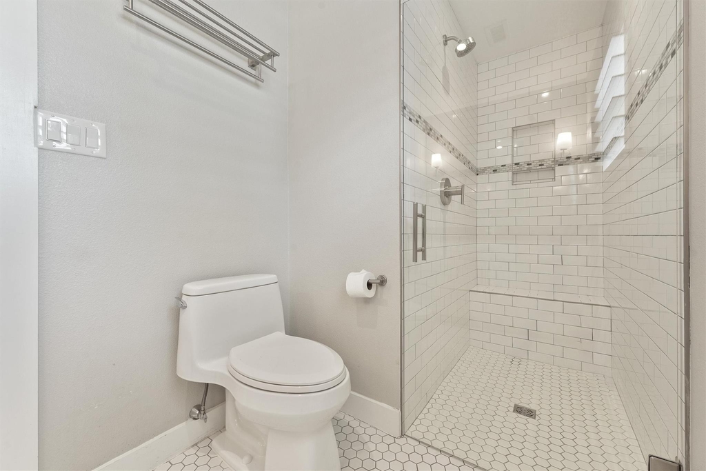 5618 Dawnridge Drive - Photo 11