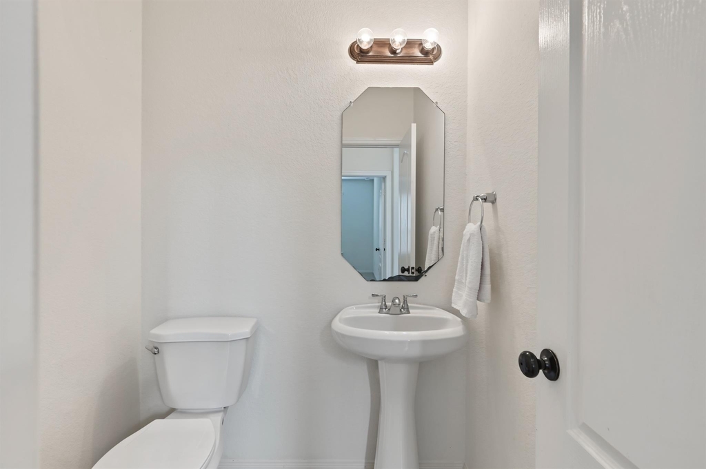 11 Sagamore Ridge Place - Photo 18