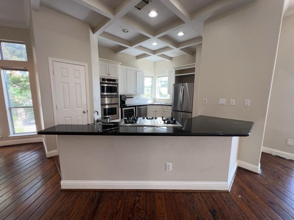 1304 Dart Street - Photo 10