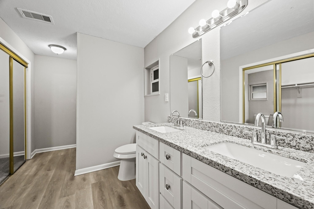 605 West Avenue - Photo 17