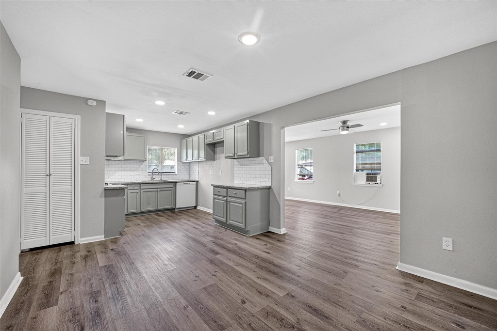 3408 Palm Avenue - Photo 9
